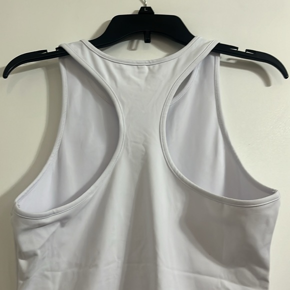 Saungkuai Women’s Race back bodysuit Size XL color White NWOT - Picture 5 of 8